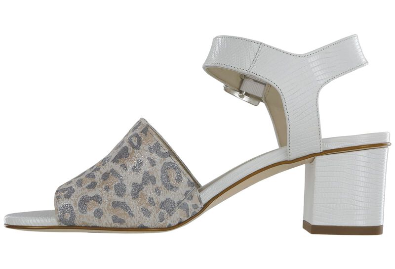 Bianca White-Silver Ocelot Right Side View