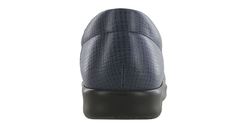 Viva Blueberry Right Rear View