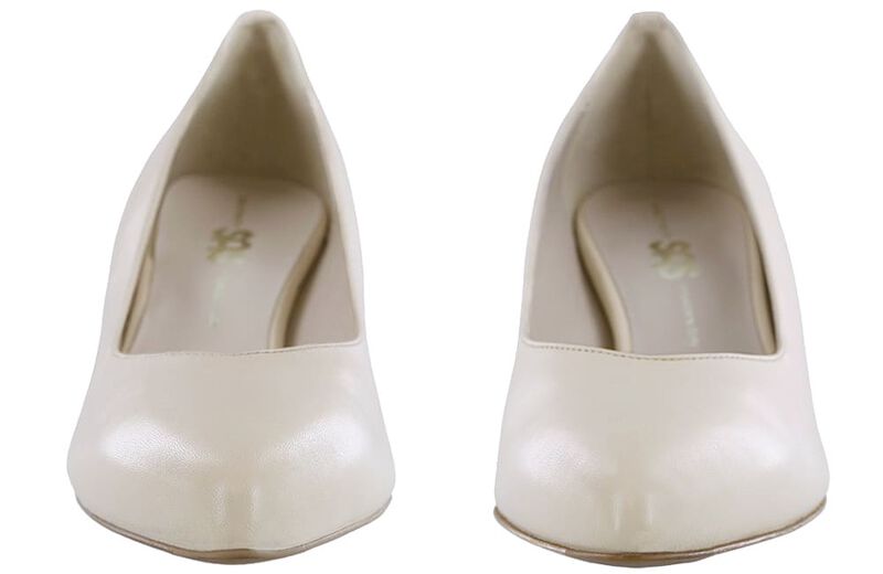 Moxie Bone Pair Front View