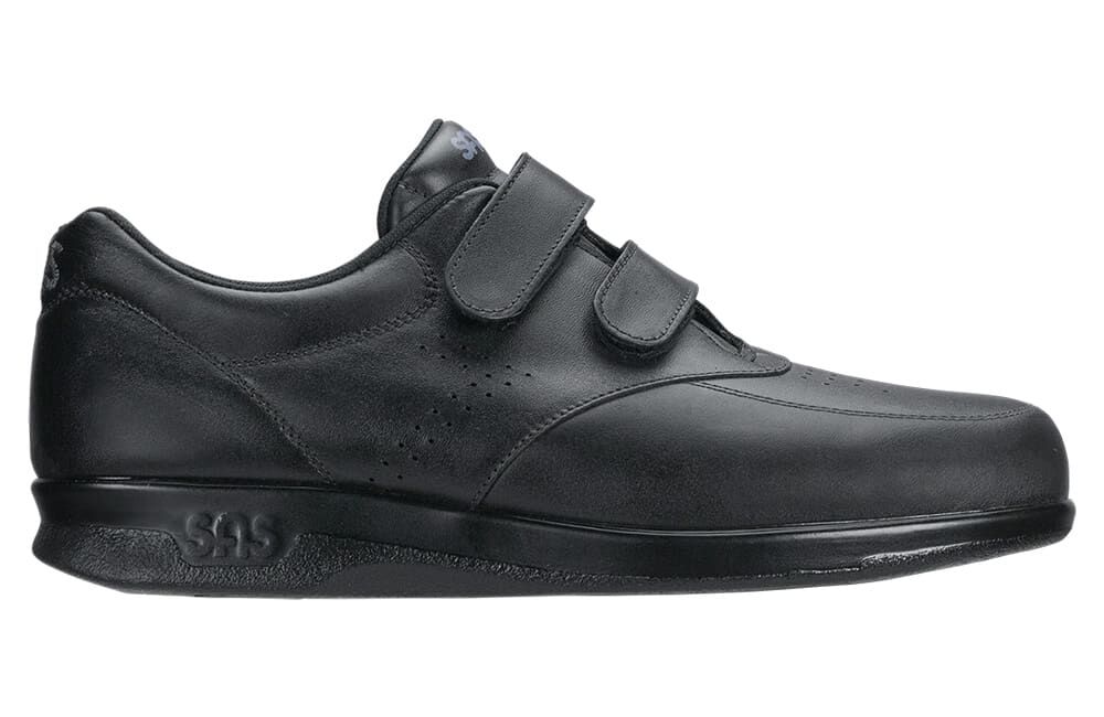 black walking sneakers mens