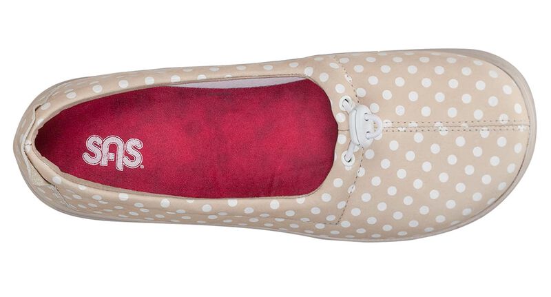 Funk Active Slip On Loafer, Hueso Dot, large
