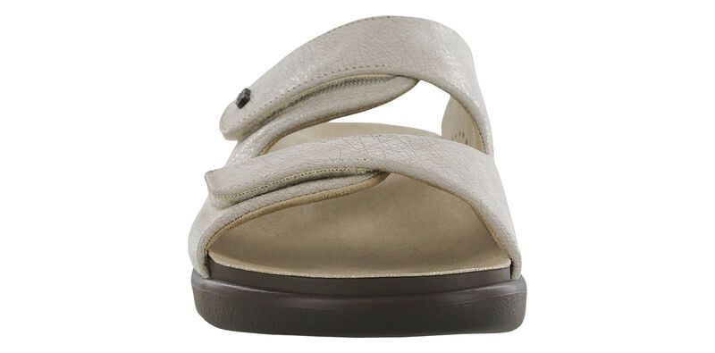 Cozy Right Front View