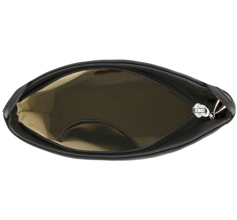 Darla Black Open View 2