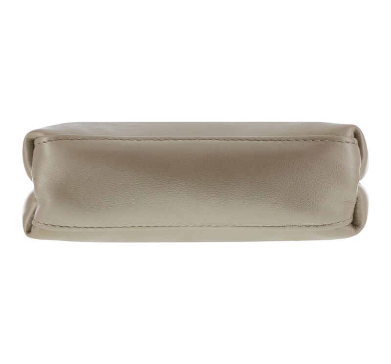 Darla Bottom View