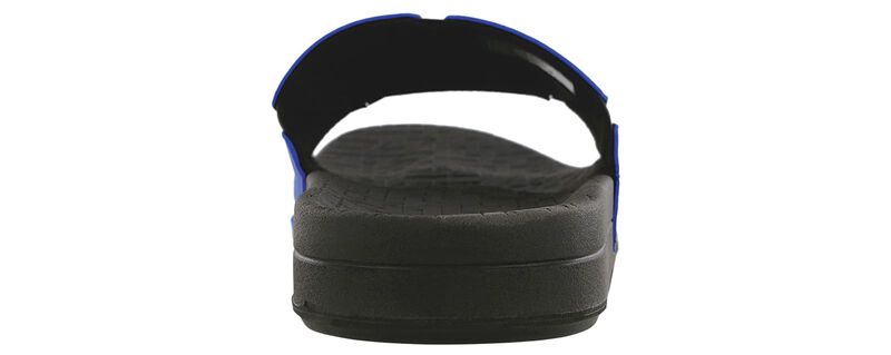 Edge Right Rear View