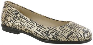 Scenic Ballet Flat - Black Gold