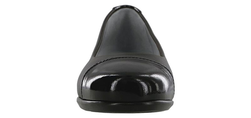 Scenic Black-Black Patent Right Front View