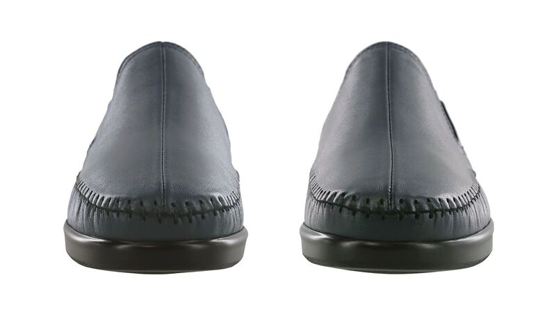 Dream Navy Pair Front View