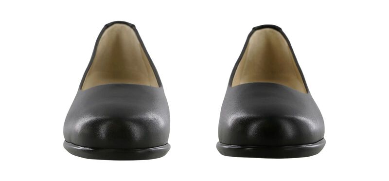 Scenic Black Pair Front View