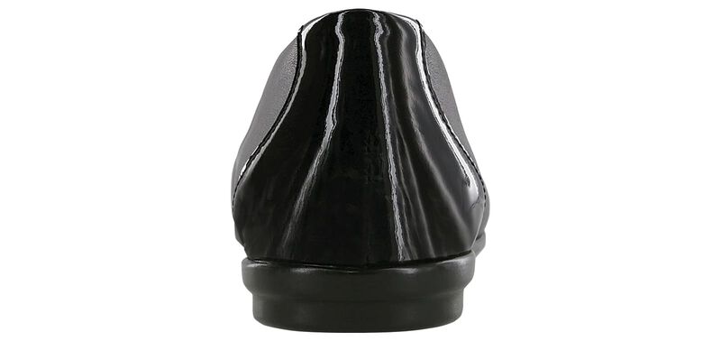 Scenic Black-Black Patent Right Rear View