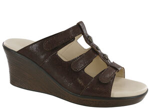Ginger Wedge Sandal - Hickory