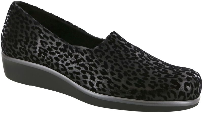 Bliss Black Leopard Right .75 View