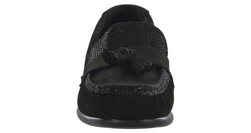 Taylor Onyx Right Front View