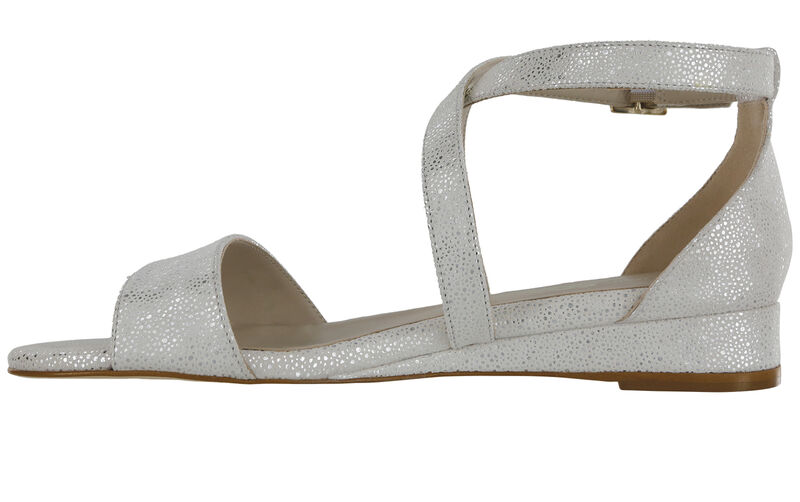 Simone Platinum White Right Side View