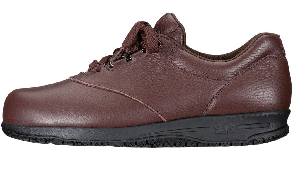 Non slip shoes for sale near me outlet