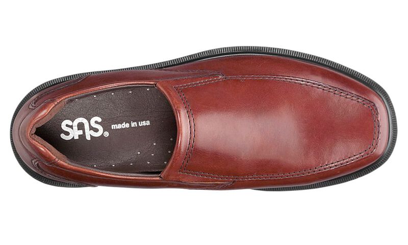 Men&#39;s Diplomat Slip On Loafer - Antique Tan, , large