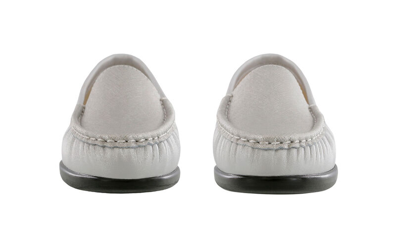 Simplify Silver Cloud Pair Front View
