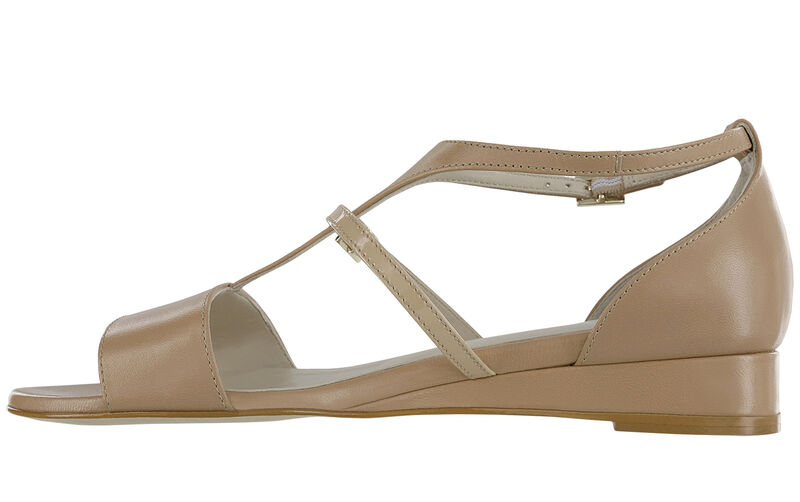 Sandra Camel Patent Right Side View