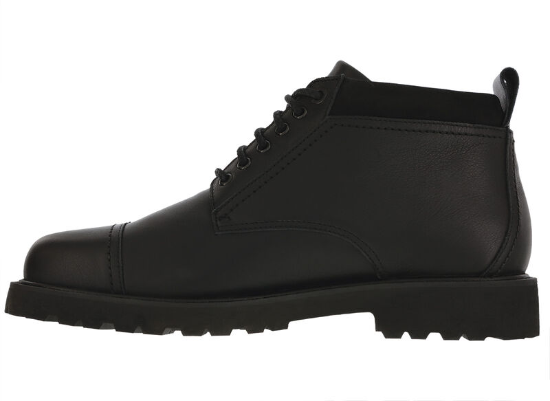Logger Matte Black Right Side View