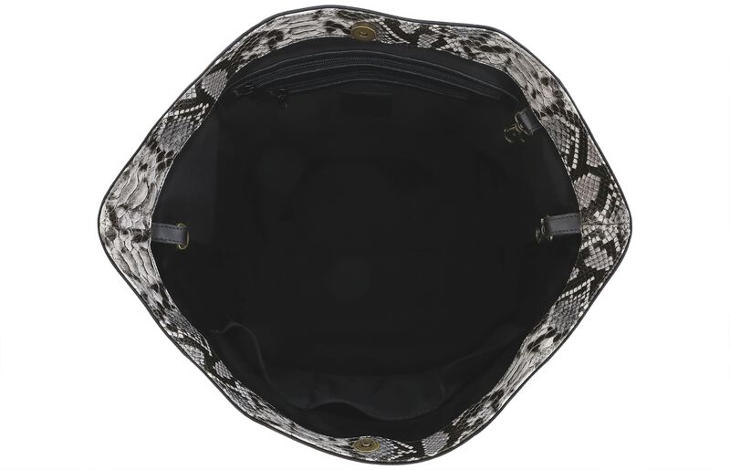 Faye DLX Black/Mamba Side View 1