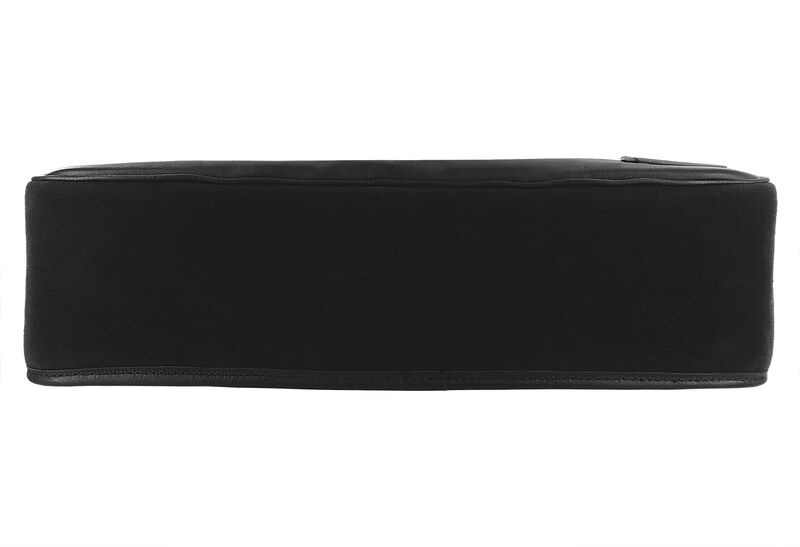 Drockton Caviar Bottom View