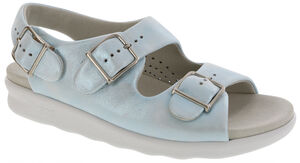 Relaxed Heel Strap Sandal
