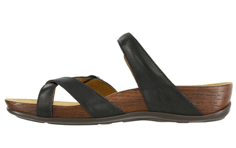 Shelly Black Right Side View