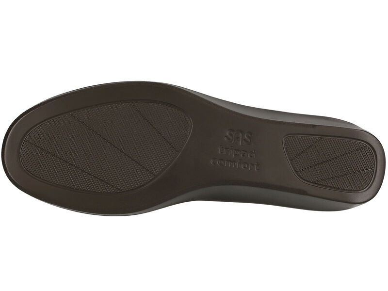 Jade Chestnut Left Sole View