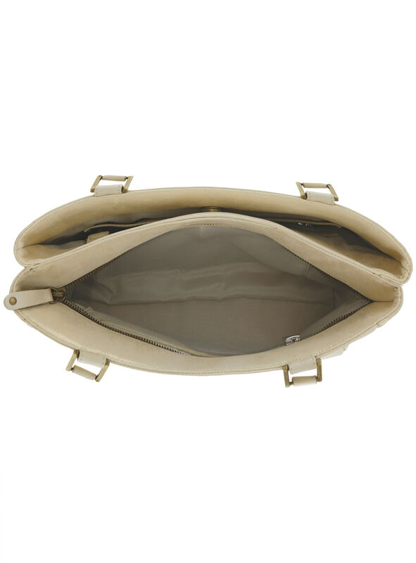 Diane Soft Gold Inside View 3