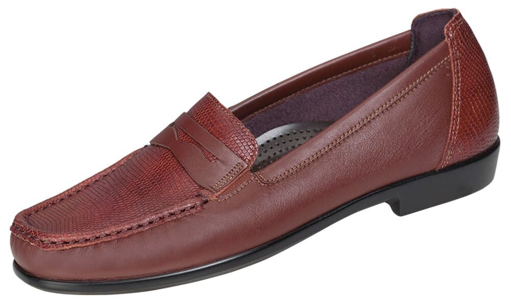Extra wide on sale womens penny loafers