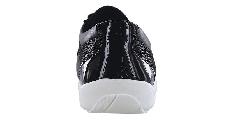 Race Time Black Multi Right Sole View
