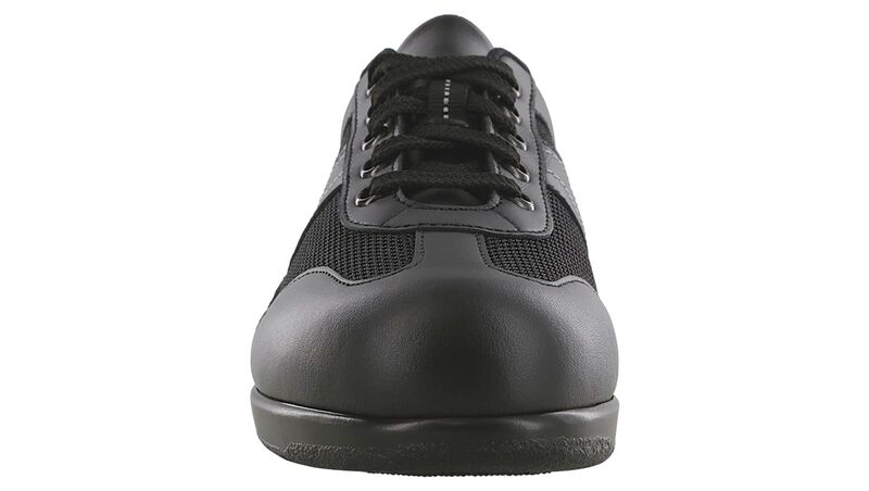 FT Mesh Black Right Front View