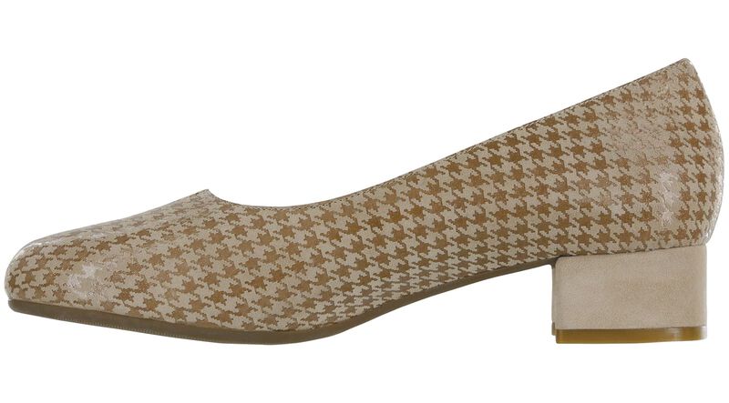 Piera Right Side View