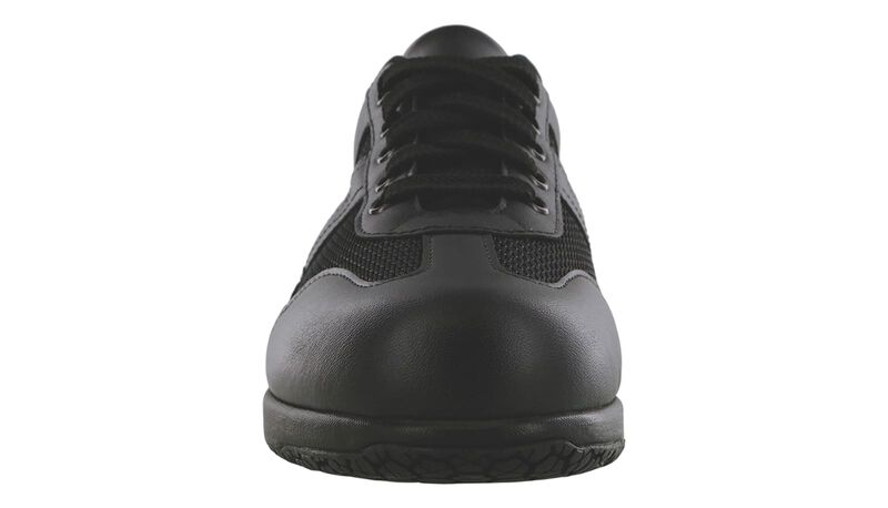 Reverie Black Right Front View