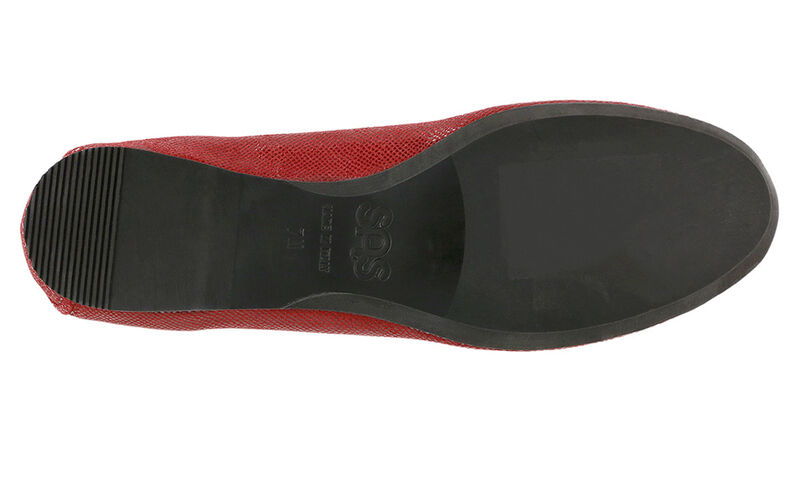 Lacey Slip On Loafer Rouge, , large