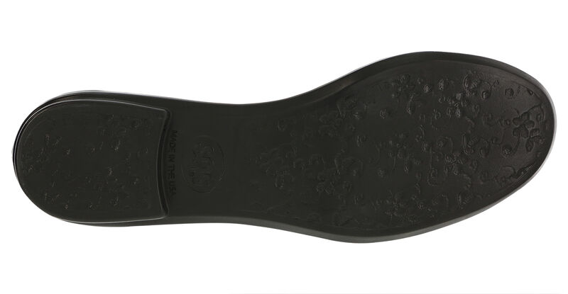 Scenic Garnet Left Sole View