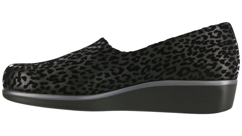 Bliss Black Leopard Right Side View