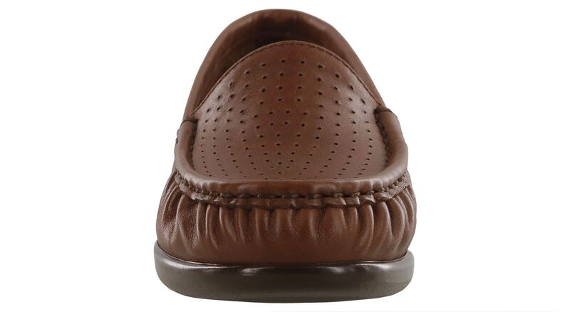 Savvy Russet Right Front View