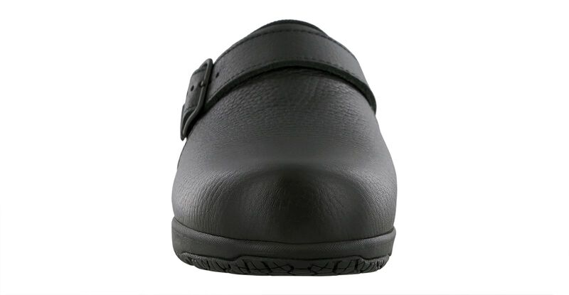 Clog SR Black Right Front View