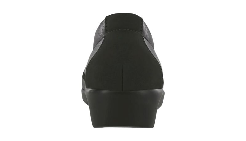 Dream Charcoal Black Right Rear View
